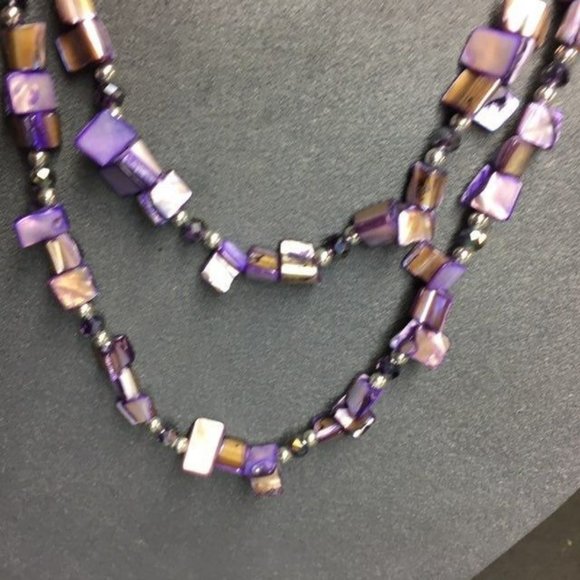 Long Double Strand Necklace Purple Mother Of Pearl Shell Silver Round Beach Retr - Picture 4 of 8